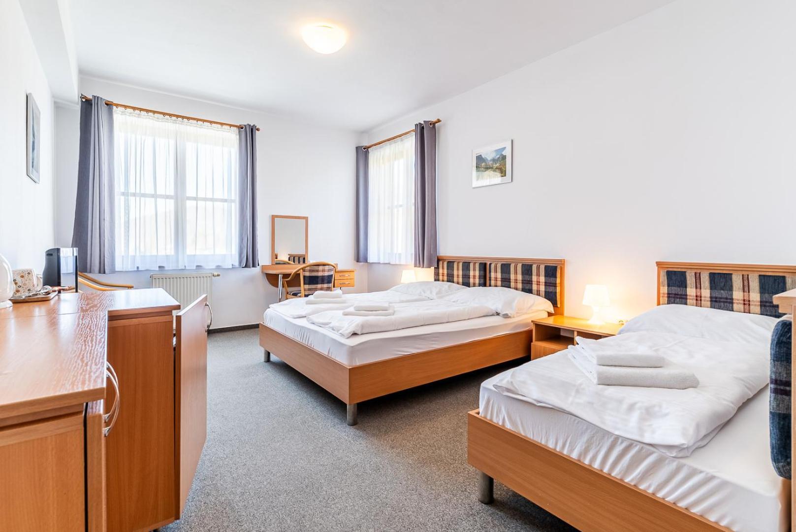 Garni Hotel Gavurky Terhely Kültér fotó